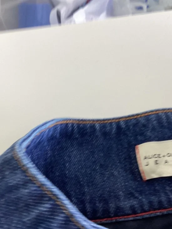 Alice And Olivia Jean Skirt - Picture 5 of 8